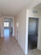 5653 Winona Dr in St. Cloud, FL - Building Photo - Building Photo
