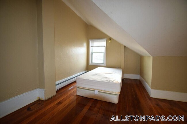 6 Haskell St in Boston, MA - Foto de edificio - Building Photo