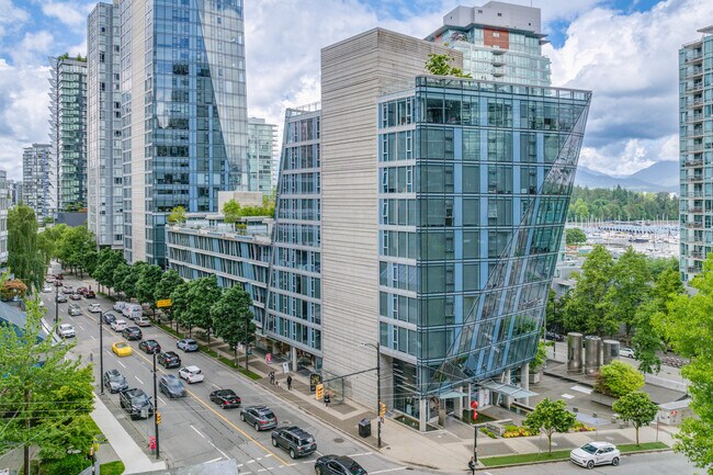 1477 West Pender in Vancouver, BC - Building Photo - Building Photo