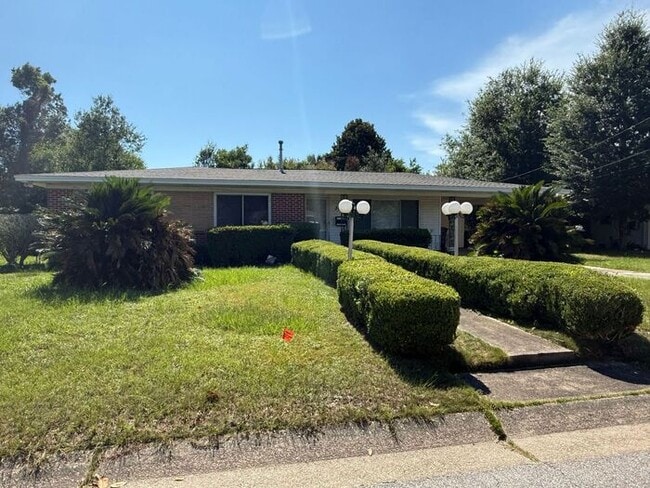 property at 309 Gamarra Rd