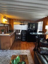 487 Lado De Loma Dr, Unit 1 in Vista, CA - Building Photo - Building Photo