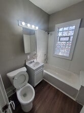 3233-3233 W Burleigh St in Milwaukee, WI - Building Photo - Building Photo