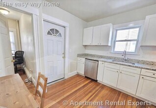 91 Frederick Ave in Medford, MA - Foto de edificio - Building Photo