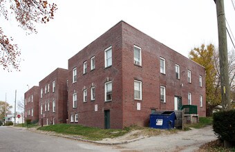 Blackstone in Indianapolis, IN - Foto de edificio - Building Photo