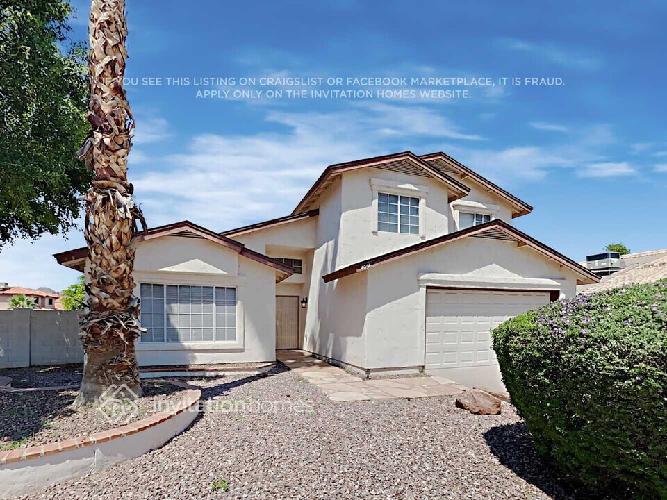 4054 W La Junta Dr in Glendale, AZ - Building Photo