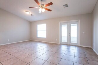 80 Lake Daisy Blvd in Winter Haven, FL - Foto de edificio - Building Photo