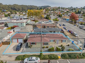 5403-5405 McBryde Ave in Richmond, CA - Building Photo - Building Photo