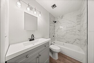 2931 SE 52nd Ave in Ocala, FL - Building Photo - Building Photo