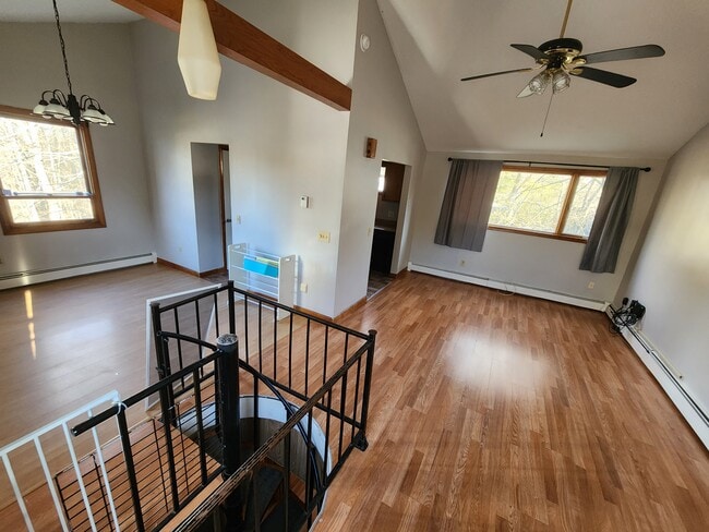 917 Victory Hwy in Mapleville, RI - Building Photo - Building Photo