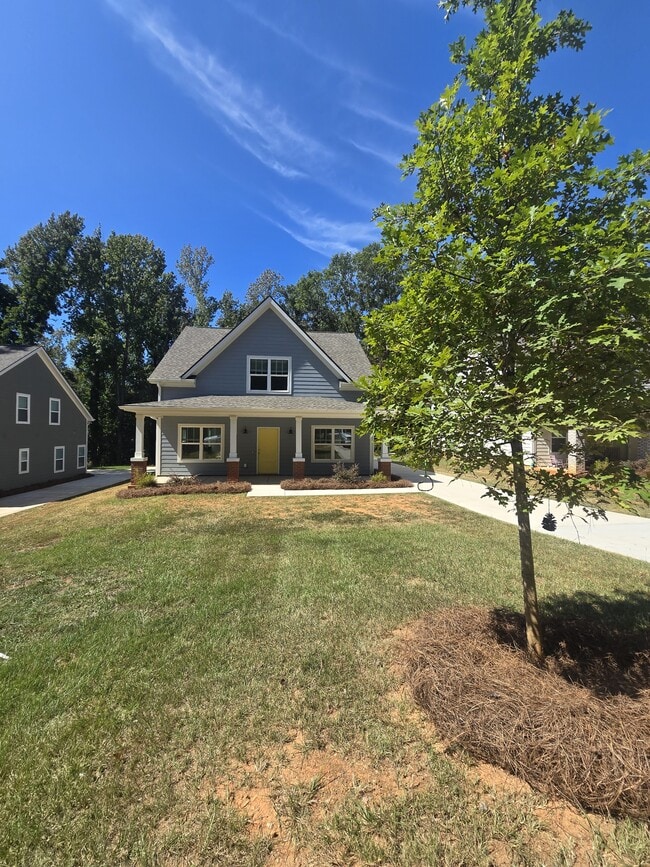 property at 106 Jackson Street - 106 N Jackson Ave