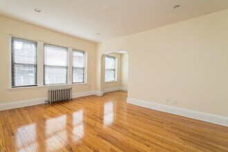 123 Highland Ave in Somerville, MA - Foto de edificio - Building Photo