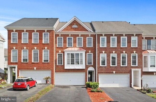 property at 42754 Montevista Square