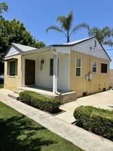 1154 F St in Reedley, CA - Building Photo - Building Photo
