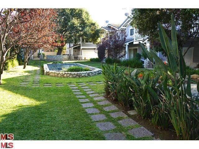 50 W Mountain St Photo