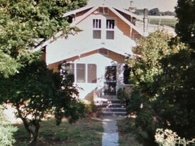 41490 S River Rd in Courtland, CA - Building Photo