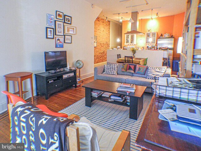 property at 4417 Baltimore Ave