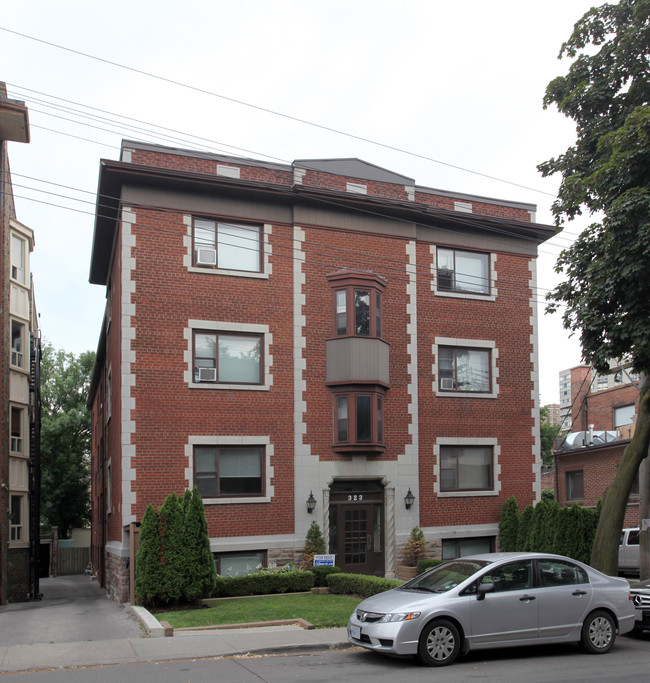 323 Lonsdale Rd in Toronto, ON - Building Photo - Primary Photo