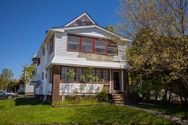 property at 8505 Garfield Blvd