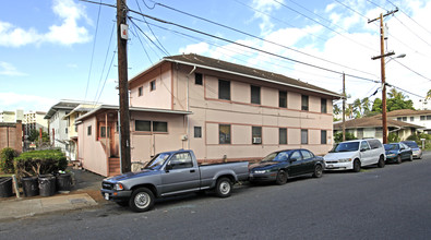 1125 Hassinger St in Honolulu, HI - Building Photo - Building Photo