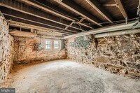 2108 Hollins St photo'