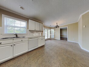 4465 Greenfield Way Dr in Winston-Salem, NC - Building Photo - Building Photo