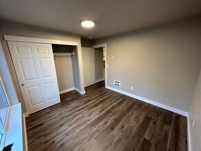 815 Freda Ave in Everson, WA - Building Photo - Building Photo
