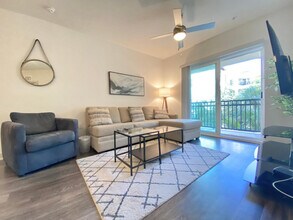 2615 N Grady Ave in Tampa, FL - Building Photo - Building Photo