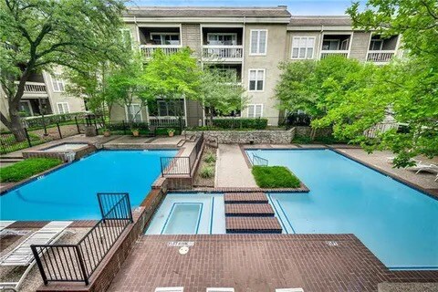 5310 Keller Springs Rd in Dallas, TX - Building Photo - Building Photo