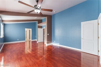 6121 Molly Malone Ct in Las Vegas, NV - Building Photo - Building Photo
