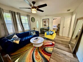 1712 NE 5th Ct, Unit 1712 in Fort Lauderdale, FL - Building Photo - Building Photo