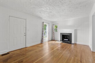 3312 Clearview St in Knoxville, TN - Foto de edificio - Building Photo
