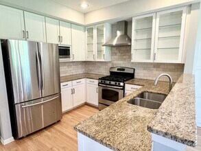 1344 Danada Ct in Naperville, IL - Building Photo - Building Photo