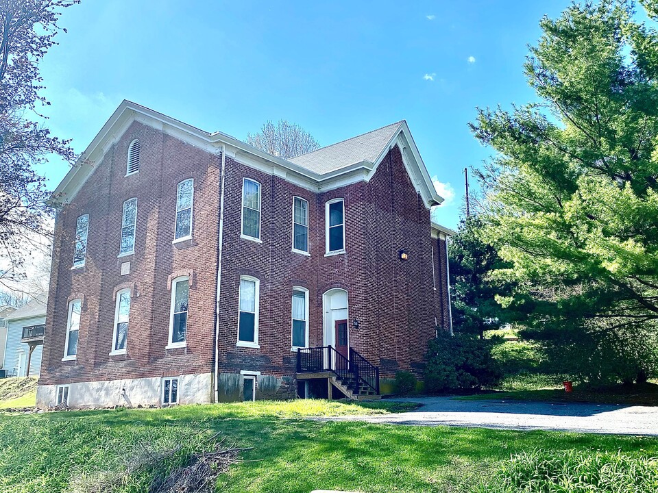 151 Church in Adamstown, PA - Building Photo