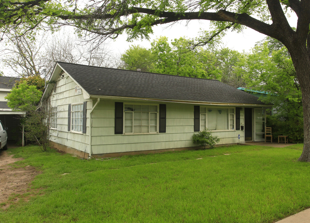 4506 Caswell Ave in Austin, TX - Building Photo