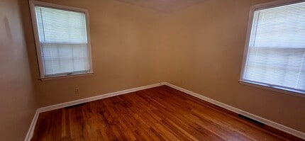 1502 W Broadmoor St in Springfield, MO - Building Photo - Building Photo