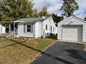 118 Webster St in Anderson, IN - Building Photo