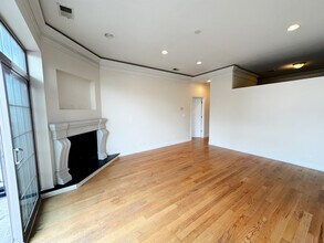 4518 N Kedzie Ave in Chicago, IL - Building Photo - Building Photo