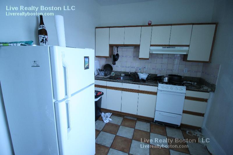 67 Harvard Ave, Unit 3 Photo