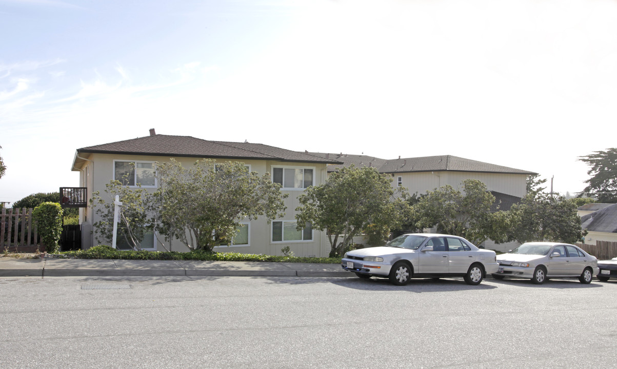 222 Laine St in Monterey, CA - Foto de edificio