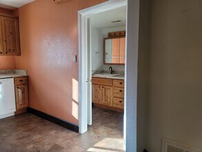 772 East Ave, Unit 1 in Jerome, AZ - Building Photo - Building Photo