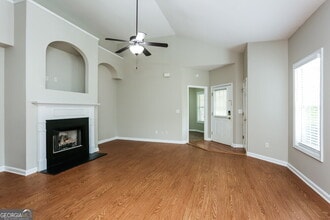 8 Arendt Park Ln in Newnan, GA - Building Photo - Building Photo