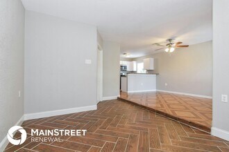 1712 18th St E in Palmetto, FL - Foto de edificio - Building Photo