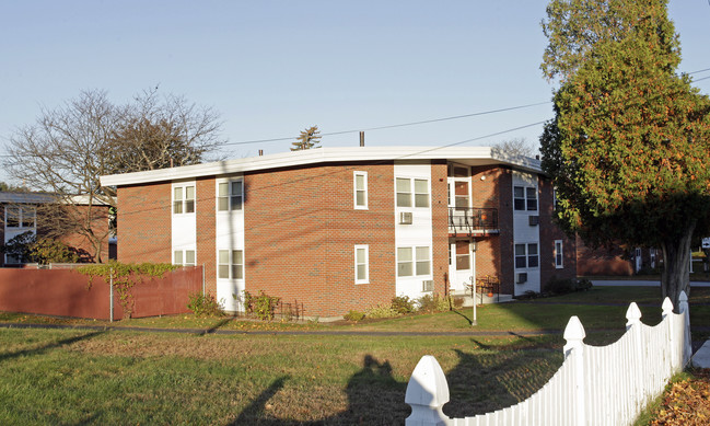 116 Hopedale St in Hopedale, MA - Building Photo - Building Photo