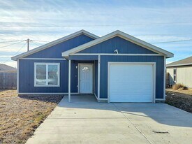 2204 E 10th St in Lubbock, TX - Building Photo