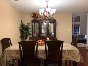 304 Harvest Ln in Monmouth Junction, NJ - Building Photo - Building Photo