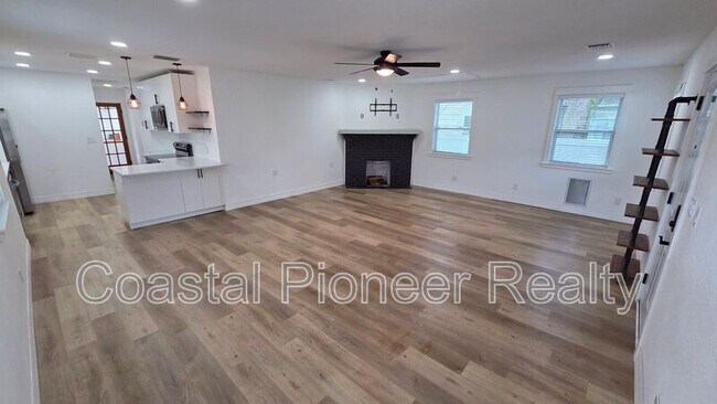 5420 29th Ave S in Gulfport, FL - Building Photo - Building Photo