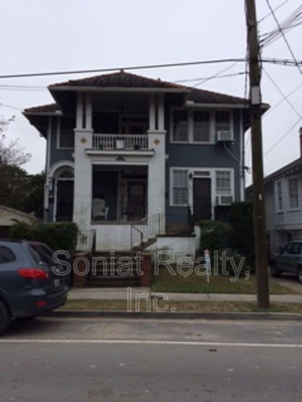 property at 5324 Prytania St