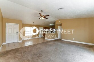 3055 NW 3rd Pl in Cape Coral, FL - Building Photo - Building Photo