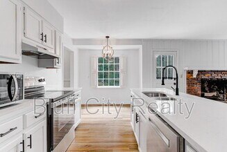 1620 Sterling Dr in Memphis, TN - Building Photo - Building Photo