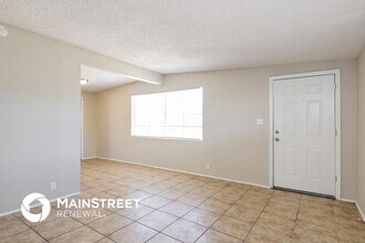 10 E Corona Rd in Tucson, AZ - Building Photo - Building Photo